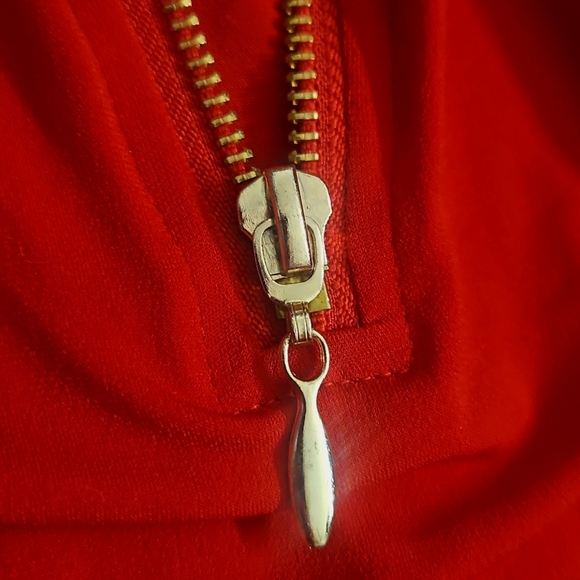 NWT Zenana 3/4 Pull Zipper Top - Picture 7 of 8